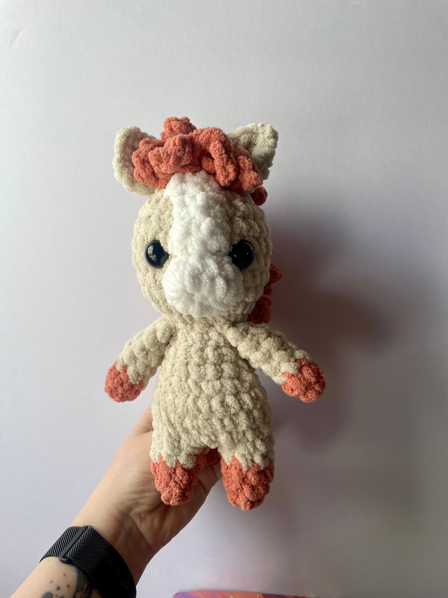 Itty Belly Horse